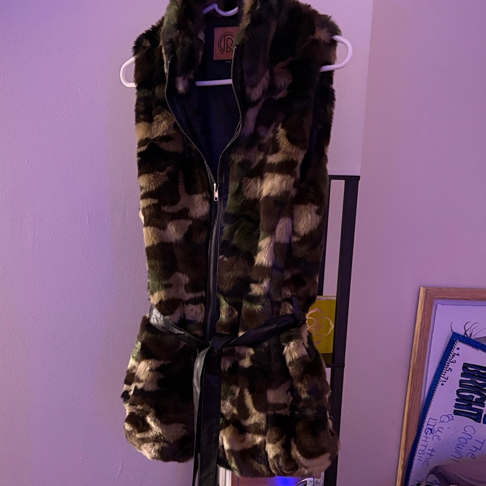 Camouflage Faux Fur Vest with Belt